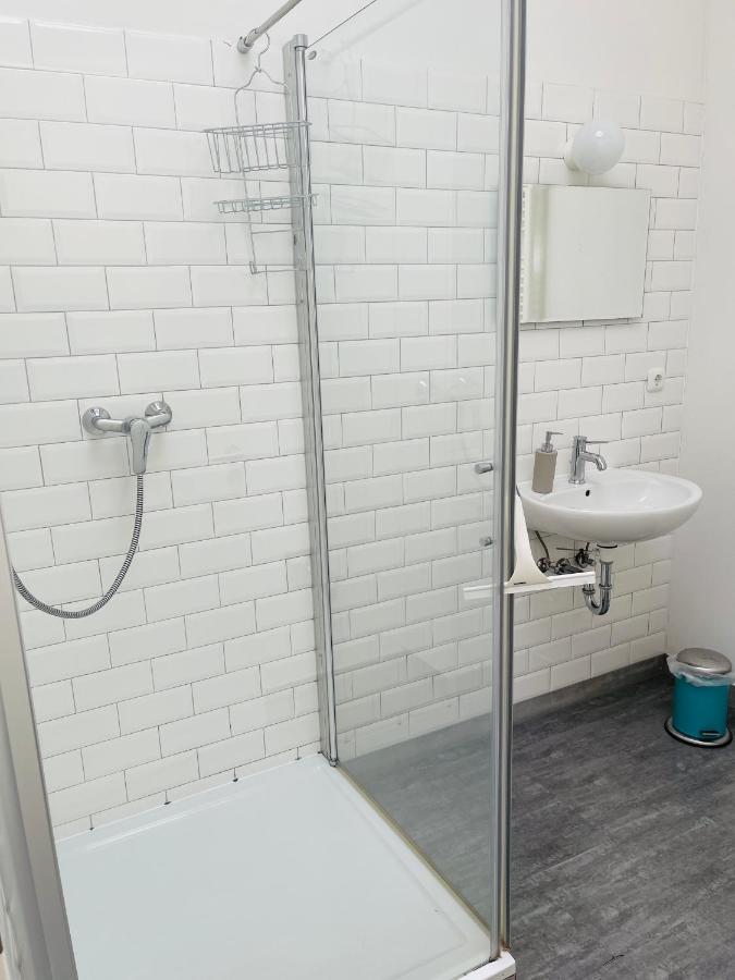 Zentrale Ruhige Ferienwohnung In Berlin Bagian luar foto